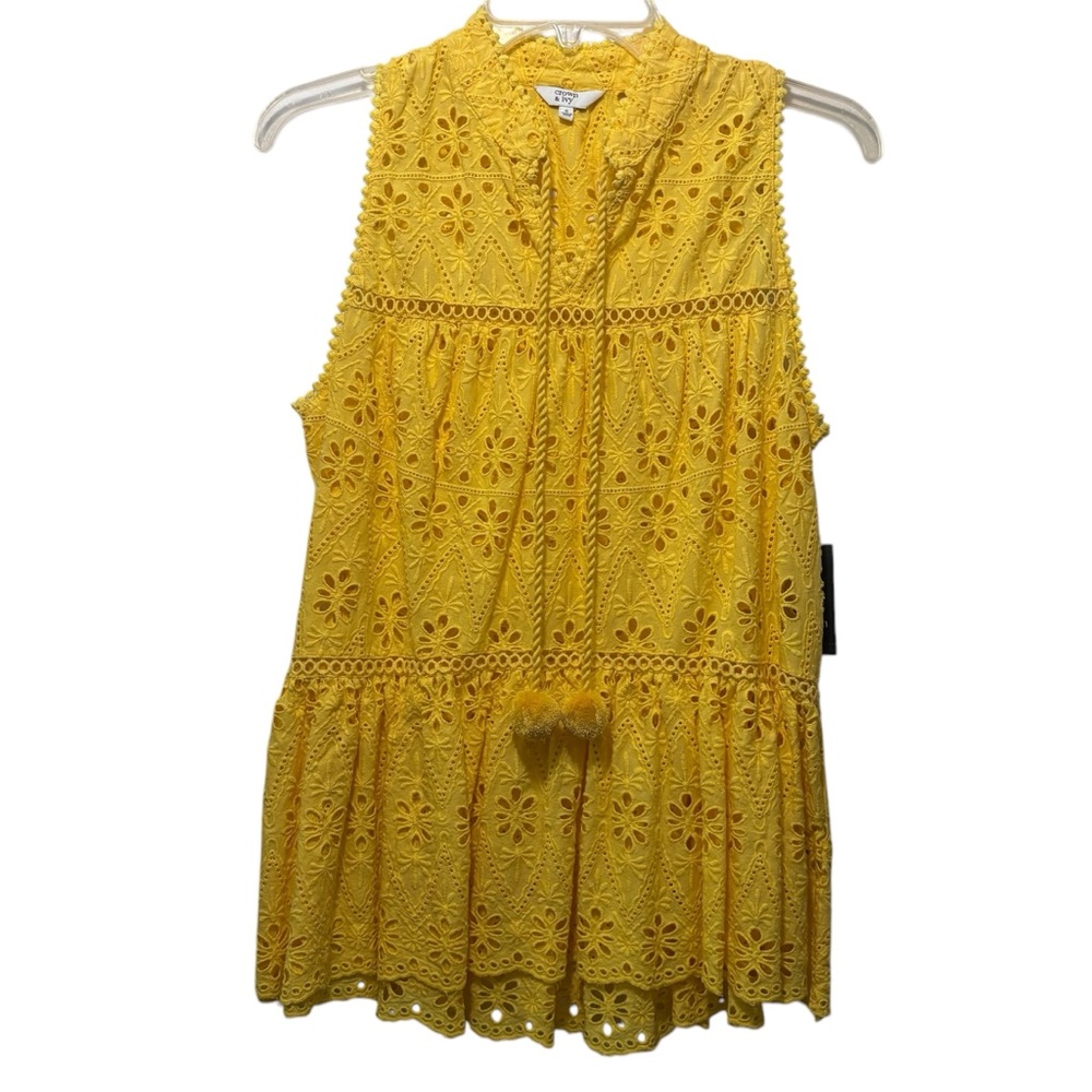 Crown & Ivy Yellow Flower Power Tiered Eyelet Top Size S Boho